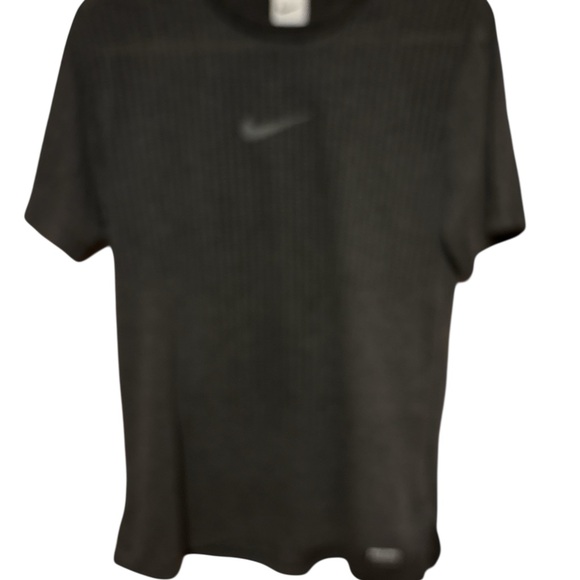 Nike Men's Black T-Shirt size small - Picture 1 of 6